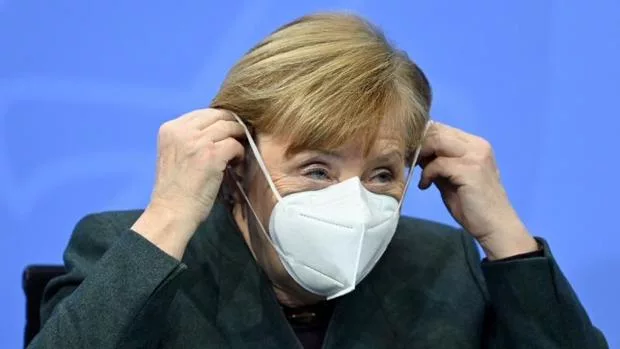 abc.es: Alemania veta las mascarillas de tela y exige el uso de las profesionales
